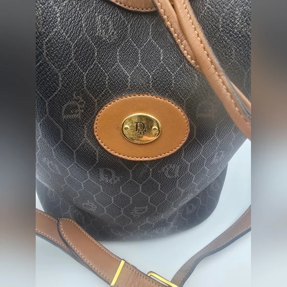 Christian Dior Black & Brown Vintage Honeycomb Crossbody Bucket Bag (EUC)(COA)✨️ - Picture 5 of 10